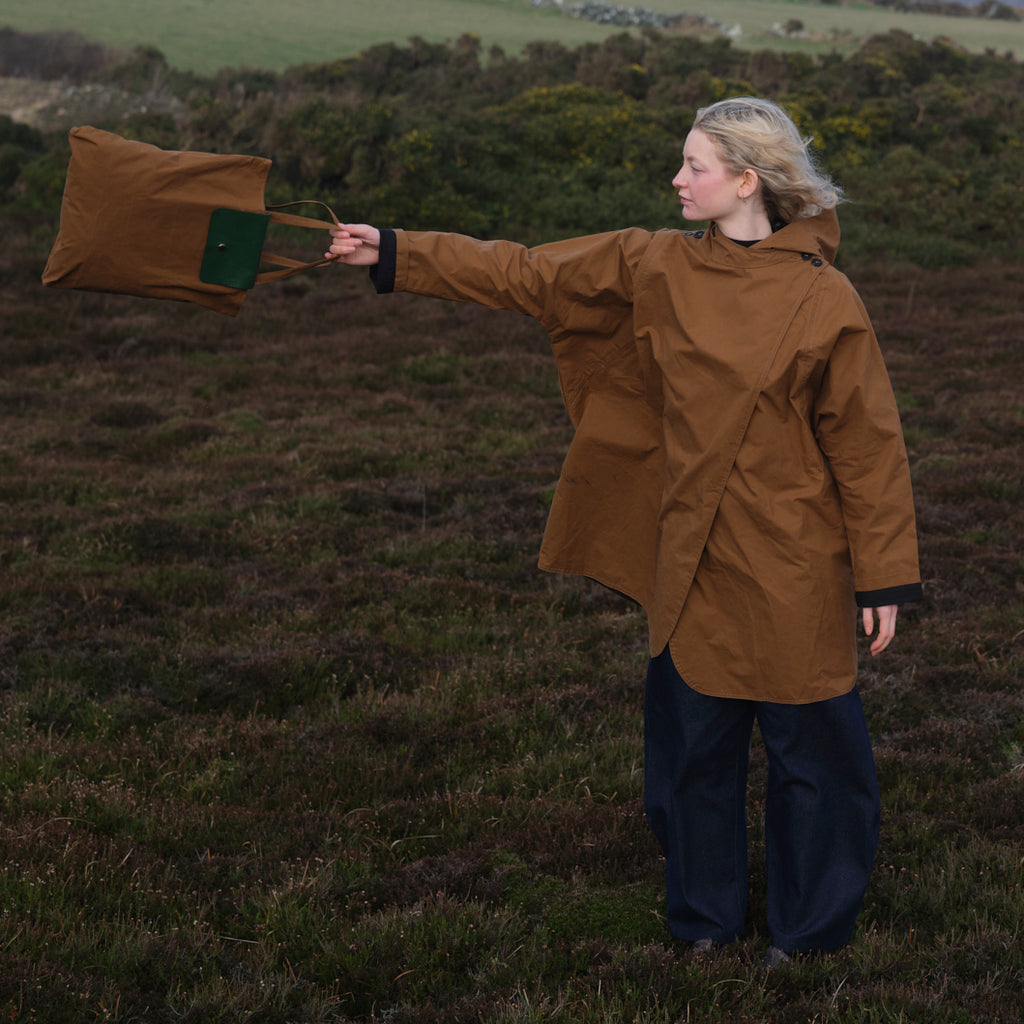 Tawny Batwing Coat – Kate Sheridan